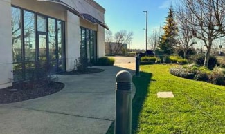 851 Pleasant Grove Blvd, Roseville, CA à louer Photo de l’immeuble– Image 2 sur 18