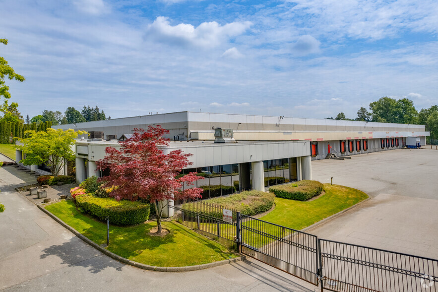7260 Winston St, Burnaby, BC à louer - Photo de l’immeuble – Image 1 sur 8