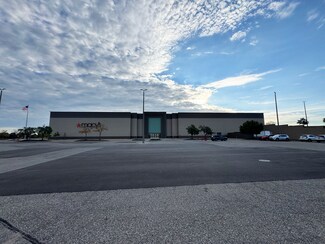 Plus de détails pour 3700 Rivertown Pky SW, Grandville, MI - Local commercial à louer