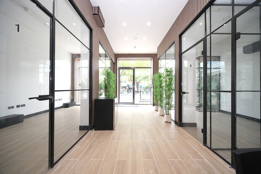 751 High Rd, Londres à louer - Photo intérieure – Image 3 sur 57