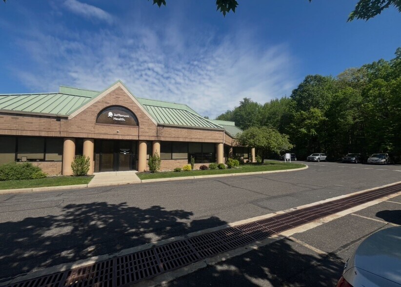 400 Laurel Oak Rd, Voorhees, NJ à louer - Photo de l’immeuble – Image 2 sur 9