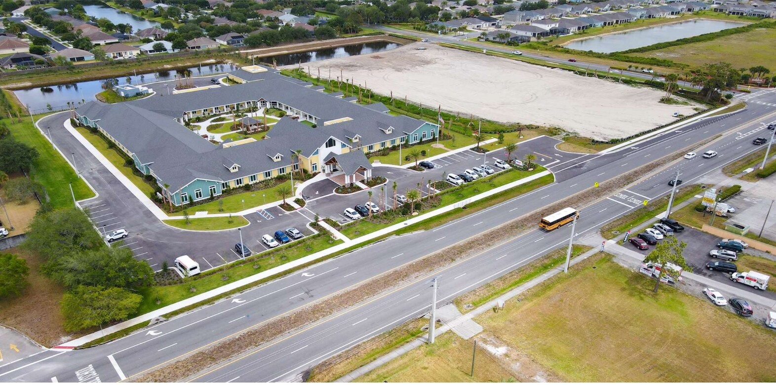 Minton Rd, West Melbourne, FL à vendre Photo de l’immeuble– Image 1 sur 7