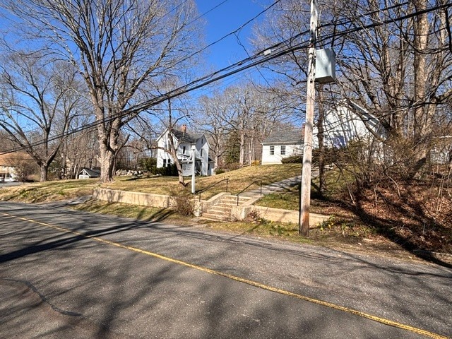 38 Portland Ave, Redding, CT à vendre - Photo de l’immeuble – Image 3 sur 5