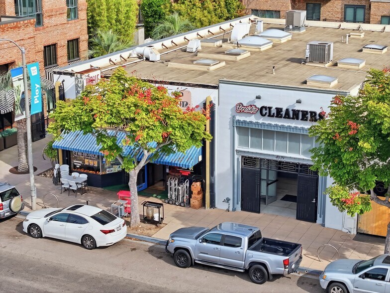 4019 Goldfinch St, San Diego, CA à vendre - Photo de l’immeuble – Image 2 sur 6