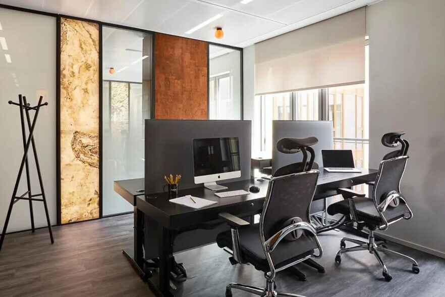 22 Boulevard Malesherbes, Paris à louer - Photo de l’immeuble – Image 2 sur 7