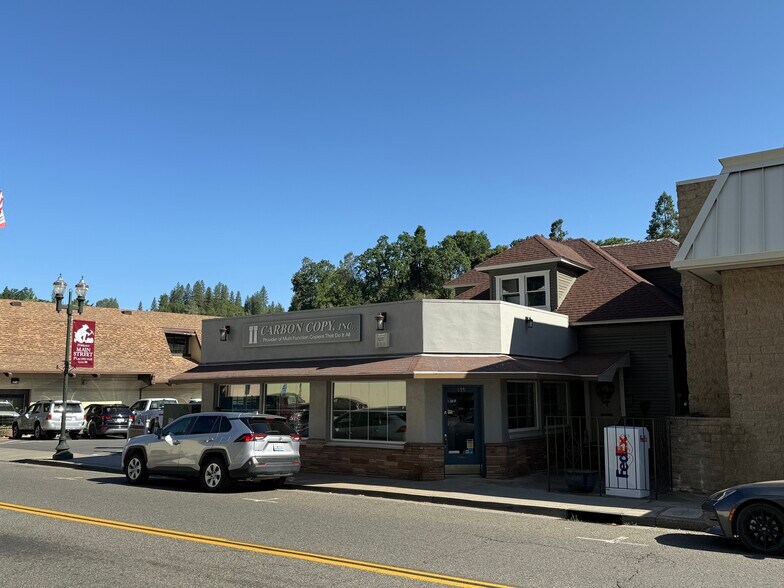 559 Main St, Placerville, CA à louer - Photo de l’immeuble – Image 2 sur 7