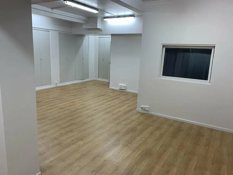 Bureau dans Paris à louer - Photo intérieure – Image 2 sur 8