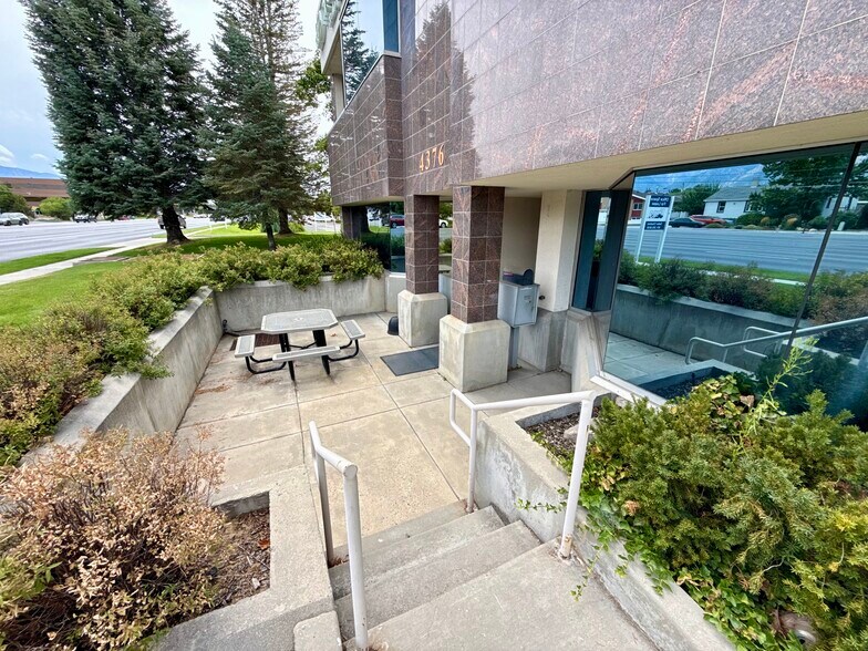 4376 S 700 E, Salt Lake City, UT à louer - Photo de l’immeuble – Image 2 sur 4