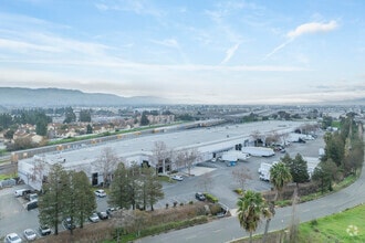 200-230 Railroad Ave, Milpitas, CA - Vue aérienne  vue de carte - Image1