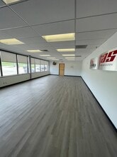 11805-11811 I St, Omaha, NE à louer Photo de l’immeuble– Image 1 sur 6
