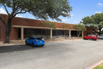 4150 Freidrich Ln, Austin, TX à louer Photo de l’immeuble– Image 1 sur 10