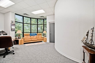 1700 Industrial Drive, Rogers, AR à louer Photo intérieure– Image 2 sur 6