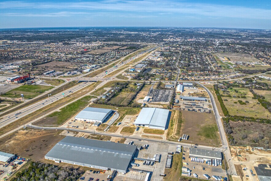 212 E Grove Rd, Belton, TX à vendre - Aérien – Image 3 sur 4