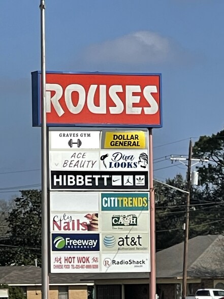 58480 Plaquemine St, Plaquemine, LA à louer - Photo de l’immeuble – Image 1 sur 58