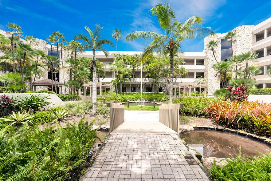 2699 Stirling Rd, Fort Lauderdale, FL à vendre - Photo de l’immeuble – Image 3 sur 16