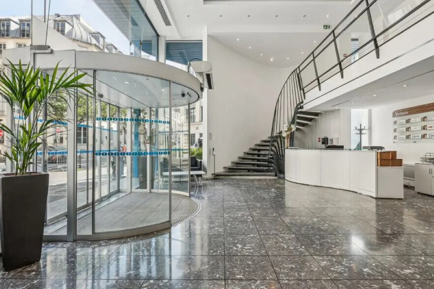 37 Rue De La Victoire, Paris à louer - Hall d’entrée – Image 3 sur 10