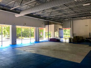 6914 Erie Rd, Derby, NY à louer Photo intérieure– Image 2 sur 3