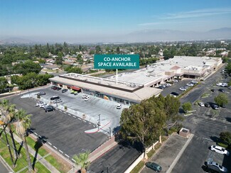 Plus de détails pour 700 E Redlands Blvd, Redlands, CA - Local commercial à louer