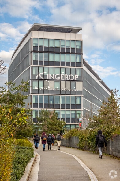 18-20 Rue Des 2 Gares, Rueil-Malmaison à louer - Photo de l’immeuble – Image 2 sur 4