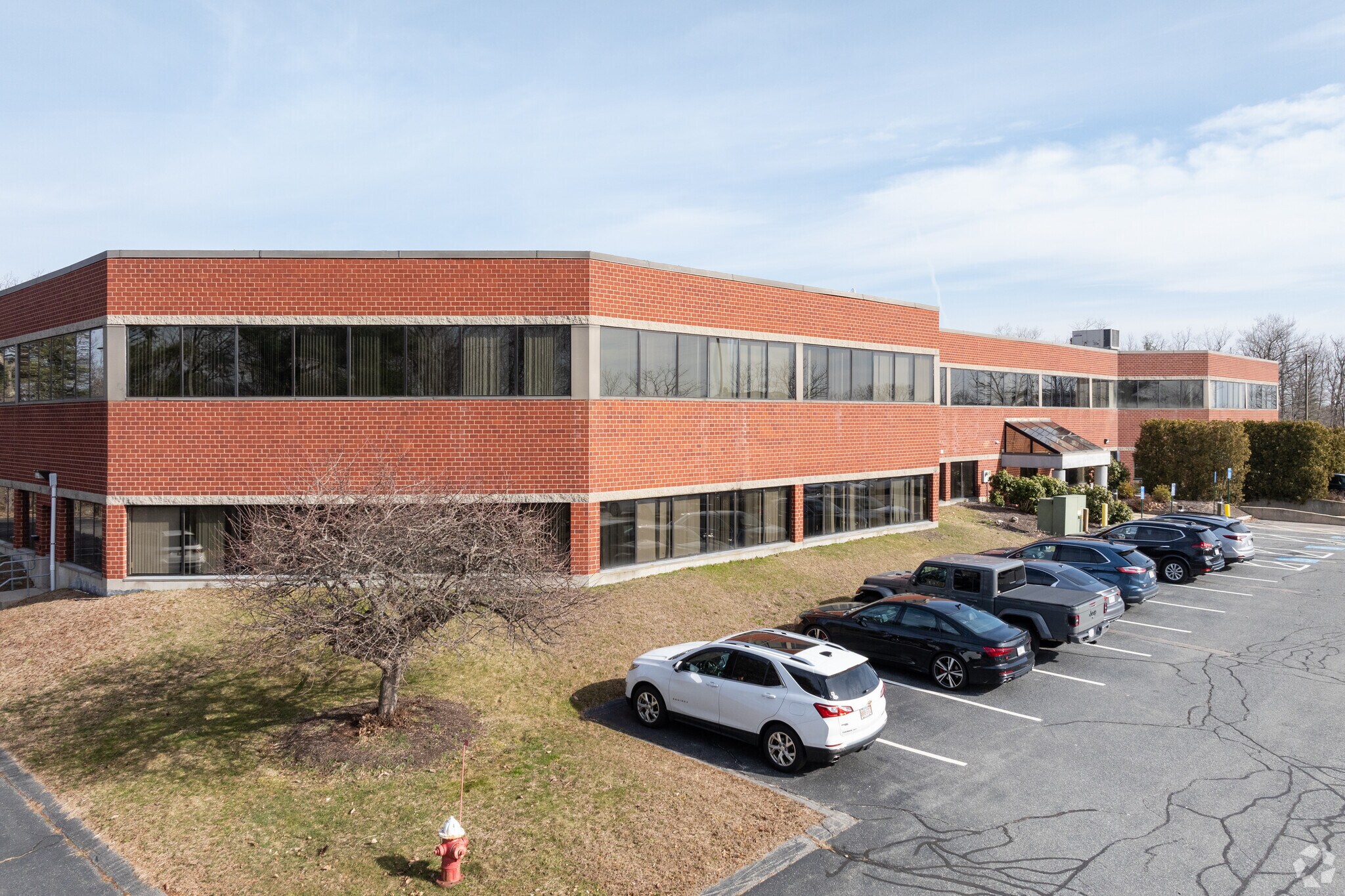 321 Fortune Blvd, Milford, MA à vendre Photo principale– Image 1 sur 9