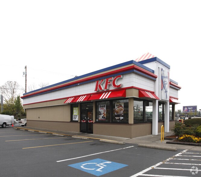 1101 Main St, Oregon City, OR à louer - Photo principale – Image 1 sur 3