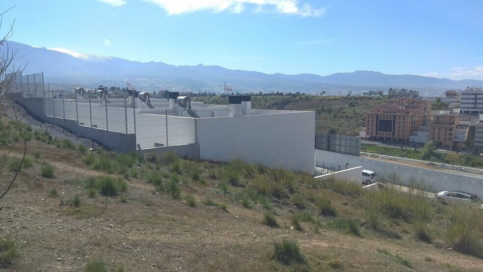 Terrain dans Granada, Granada à vendre - Photo de l’immeuble – Image 3 sur 4