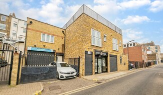 Plus de détails pour 13 Birkbeck Mews, Londres - Local commercial à louer