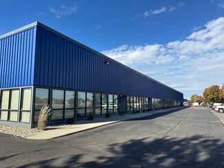 Plus de détails pour 3670 Parkway Ln, Hilliard, OH - Local d'activités à louer