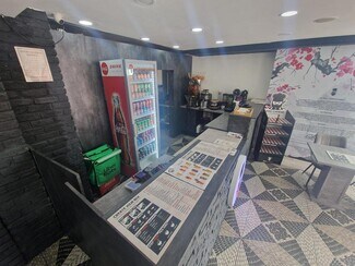 Plus de détails pour 166-166A Evington Rd, Leicester - Local commercial à vendre