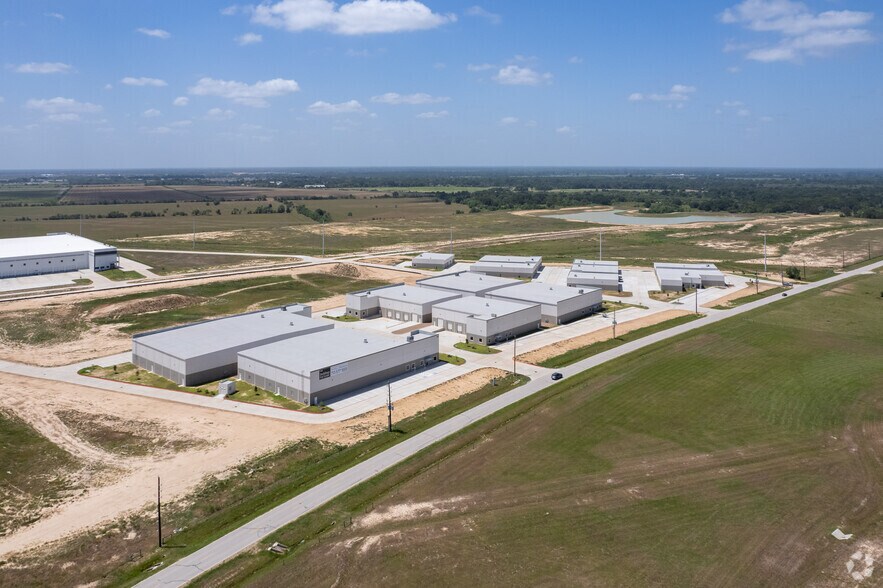 2605 Twinwood Pky, Brookshire, TX à vendre - Aérien – Image 3 sur 20