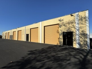 Plus de détails pour 5440-5460 State Farm Dr, Rohnert Park, CA - Industriel/Logistique à louer