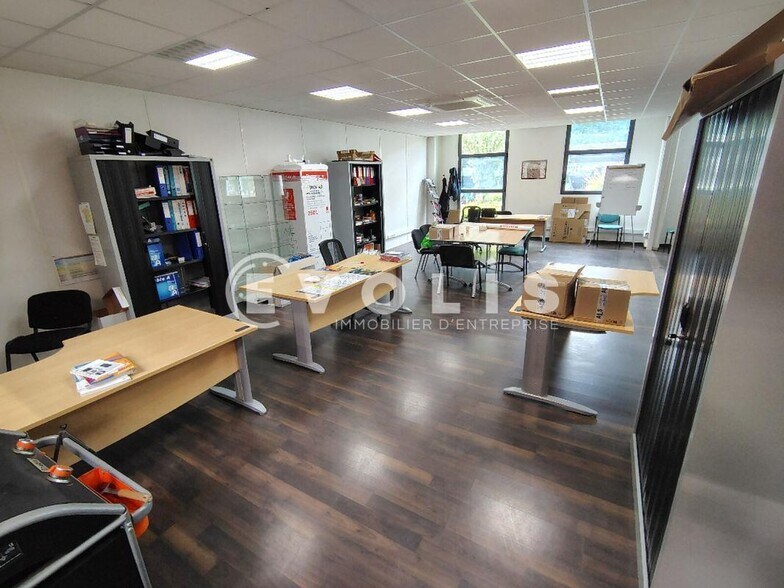 Bureau dans Noisy-le-Sec à louer - Photo intérieure – Image 3 sur 5