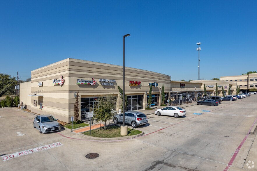 25727 Westheimer Pky, Katy, TX à louer - Photo de l’immeuble – Image 1 sur 11