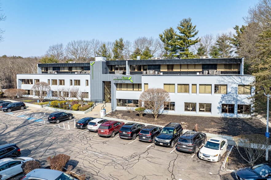 199 Wells Ave, Newton, MA à louer - Photo de l’immeuble – Image 2 sur 9