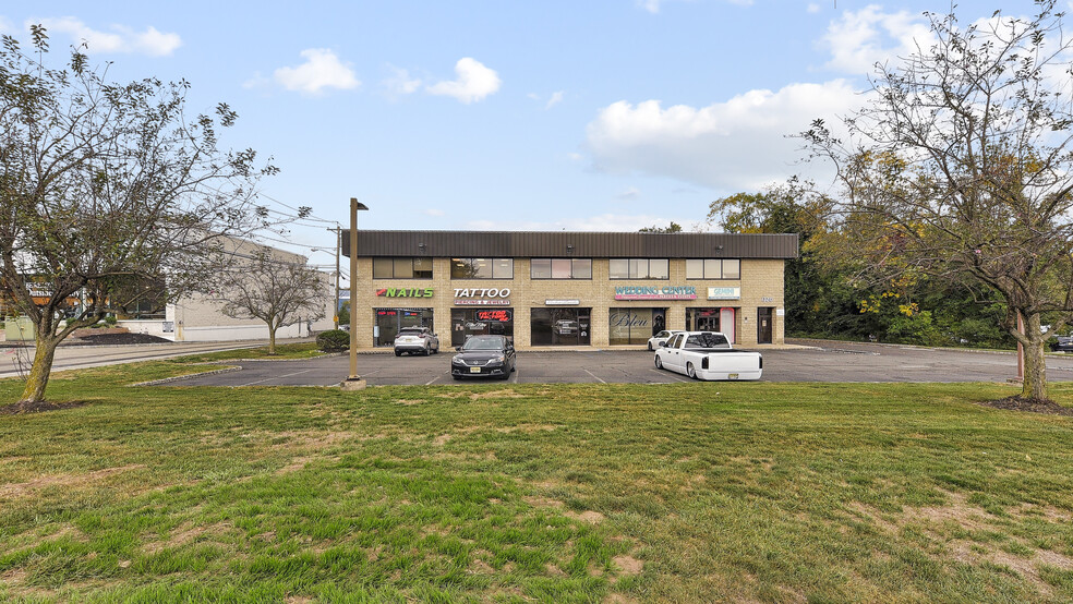 1320 State Route 23, Wayne, NJ à louer - Photo de l’immeuble – Image 2 sur 12