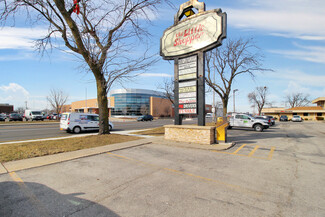 Plus de détails pour 675-707 N York Rd, Elmhurst, IL - Local commercial à louer