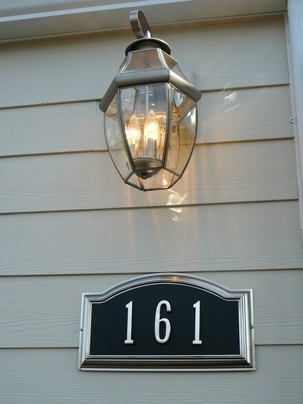 161 SE Barrington Dr, Oak Harbor, WA à louer - Photo de l’immeuble – Image 2 sur 7