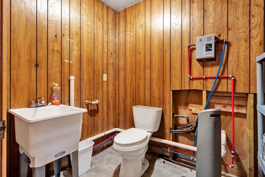 6878 N Lee Hwy, Cleveland, TN à vendre - Photo intérieure – Image 2 sur 32