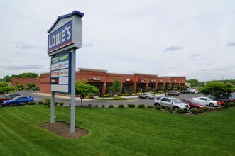 57-67 Route 9, Morganville, NJ à louer Autre– Image 1 sur 3