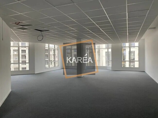 Plus de détails pour Bureau à vendre