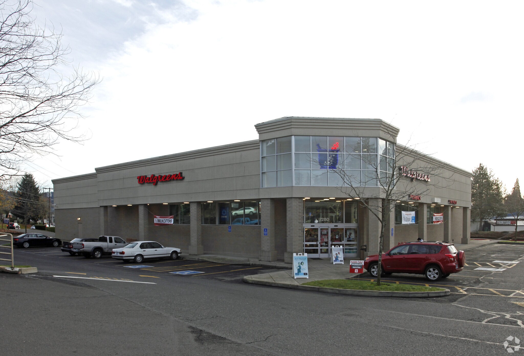 7280 SW Beaverton Hillsdale Hwy, Portland, OR à vendre Photo principale– Image 1 sur 6