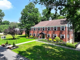 Plus de détails pour 3 3rd St, Bordentown, NJ - Bureau à louer