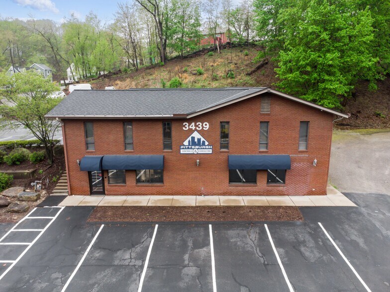 3439 Babcock Blvd, Pittsburgh, PA à vendre - Photo de l’immeuble – Image 1 sur 23