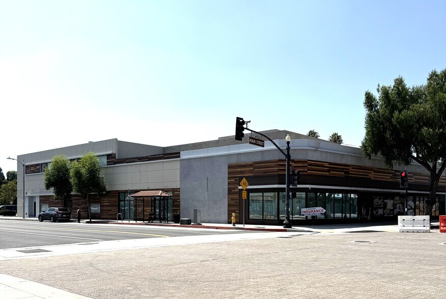 10962 Main St, El Monte, CA à vendre - Photo principale – Image 1 sur 7