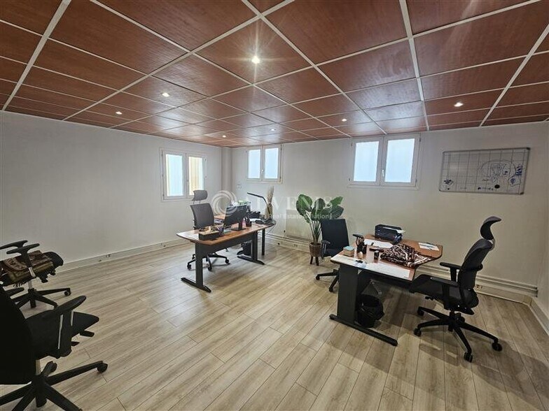 Bureau dans Neuilly-sur-Marne à louer - Photo intérieure – Image 1 sur 6