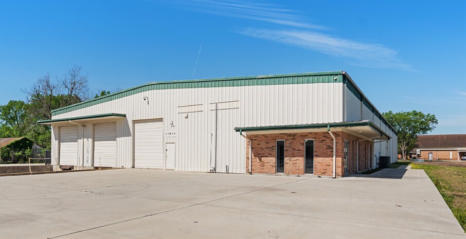 13810 Ambrose, Houston, TX à vendre - Photo de l’immeuble – Image 2 sur 7