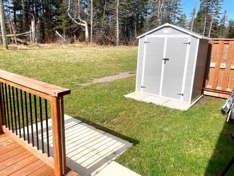2 Meadow Ln, Sackville, NB à vendre - Photo de l’immeuble – Image 2 sur 17