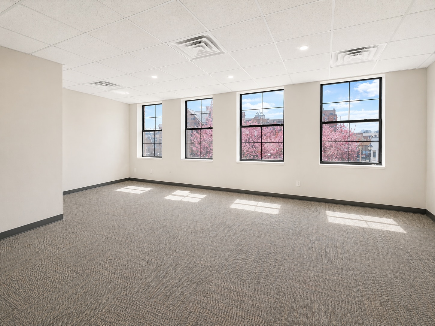 286-300 Main St, Hackensack, NJ à louer Photo intérieure– Image 1 sur 3