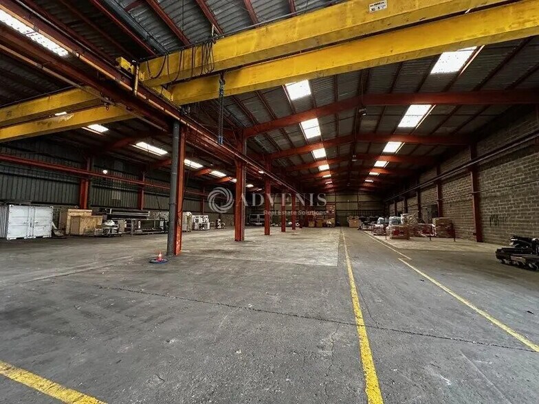Industriel/Logistique dans SAINT-OUEN-L'AUMONE à louer - Photo de l’immeuble – Image 1 sur 8