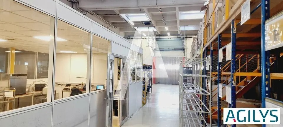 Local d’activités dans Rungis à louer - Photo de l’immeuble – Image 3 sur 12